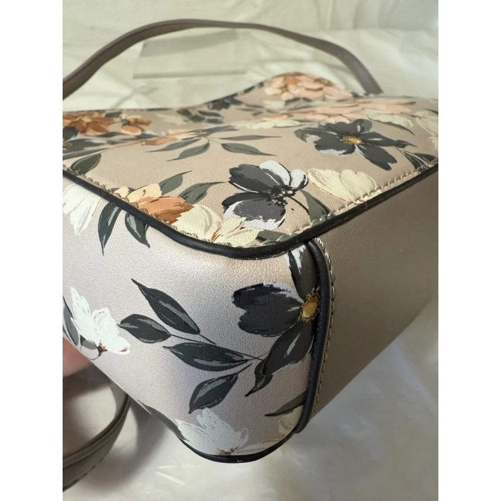 Nine West Calandra Mini Camera Crossbody Floral new Monterose Floral